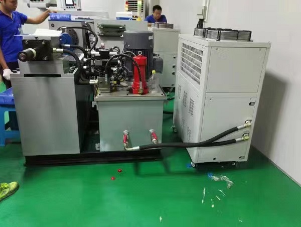 ¿Qué causa que un enfriador tenga un efecto de enfriamiento insatisfactorio?