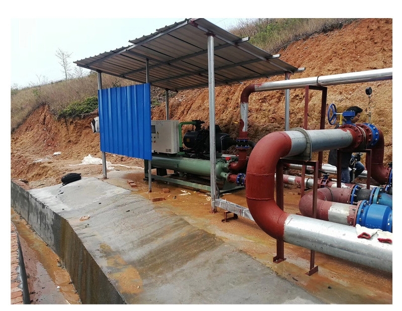 ¿Cuáles son las precauciones para los enfriadores de tornillo enfriados por agua?